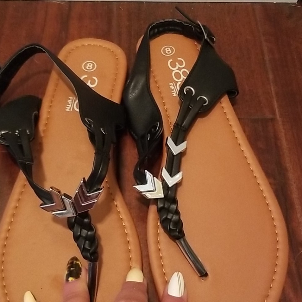 Sandals - Picture 3 of 3